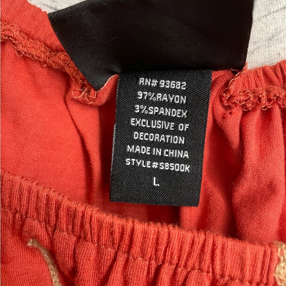 Embroidered pullover shirt - Picture 4 of 5
